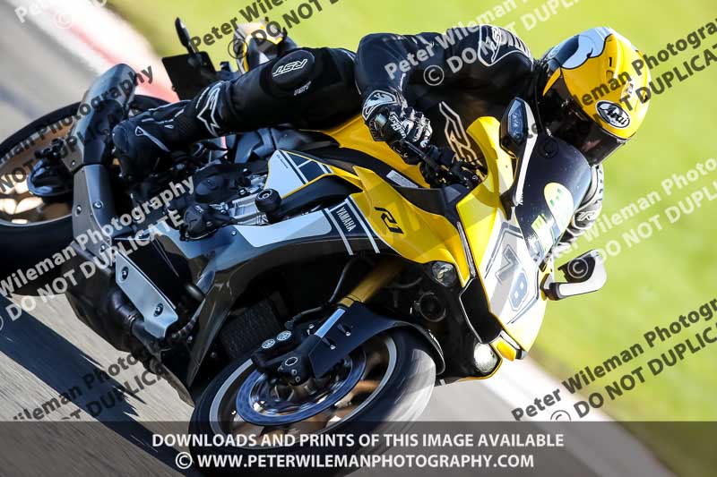 donington no limits trackday;donington park photographs;donington trackday photographs;no limits trackdays;peter wileman photography;trackday digital images;trackday photos